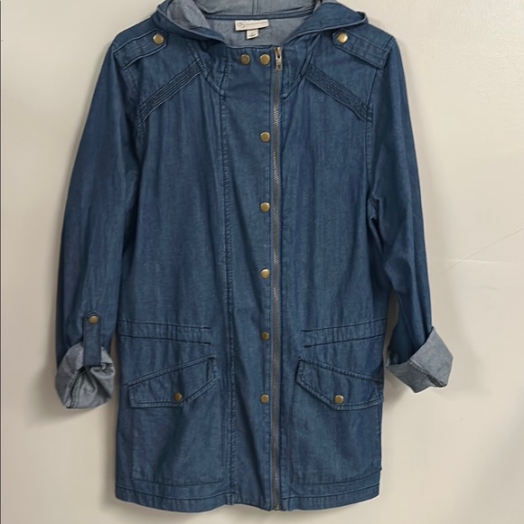 Women's Blue Denim Jean Jacket - Picture 1 of 4